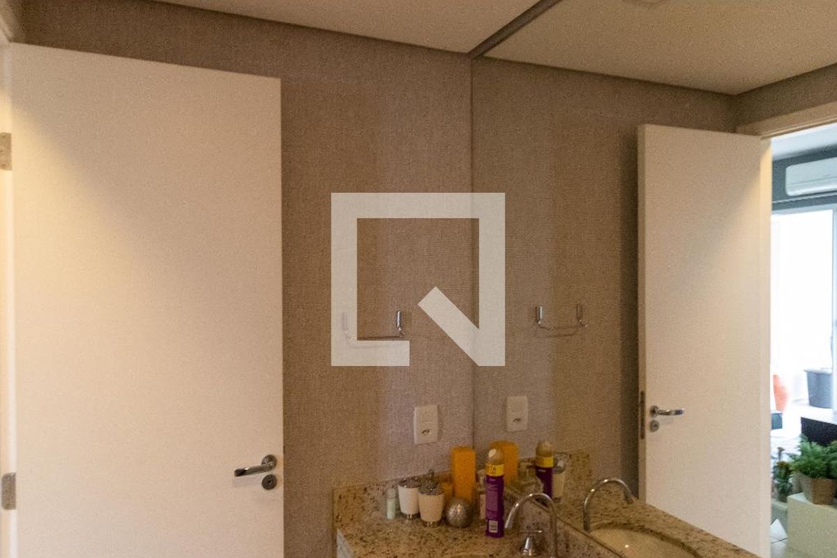 Apartamento à Venda - Centro, 2 Quartos,  67 m2 em , Campinas - sp | SoloBR