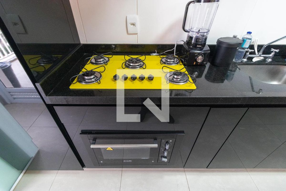 Apartamento à Venda - Centro, 2 Quartos,  67 m2 em , Campinas - sp | SoloBR