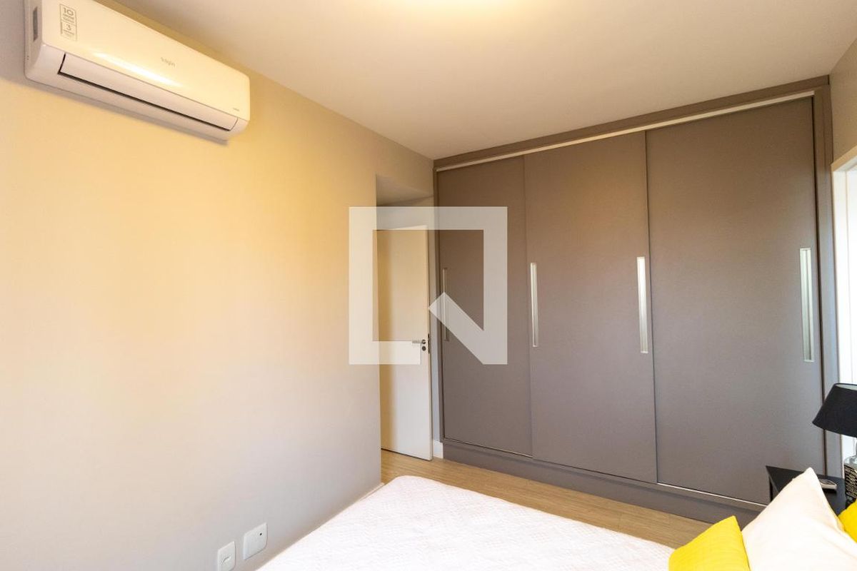 Apartamento à Venda - Centro, 2 Quartos,  67 m2 em , Campinas - sp | SoloBR