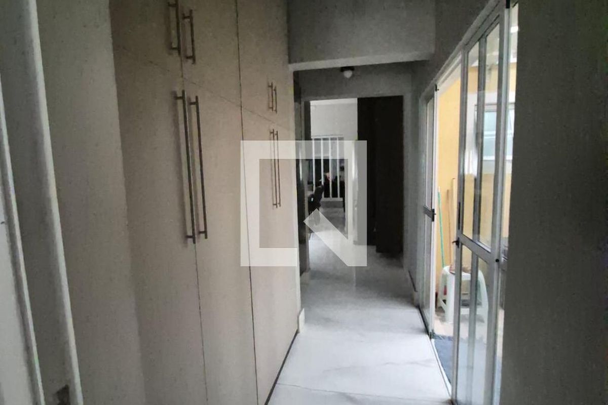 Casa, 4 quartos, 263 m² - Foto 46