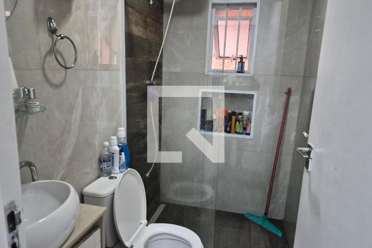 Casa, 4 quartos, 263 m² - Foto 38