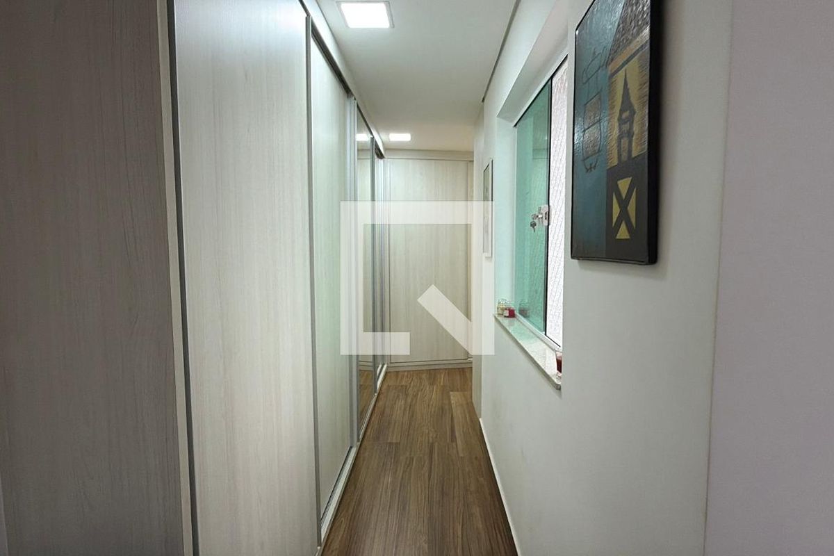 Casa, 3 quartos, 204 m² - Foto 47