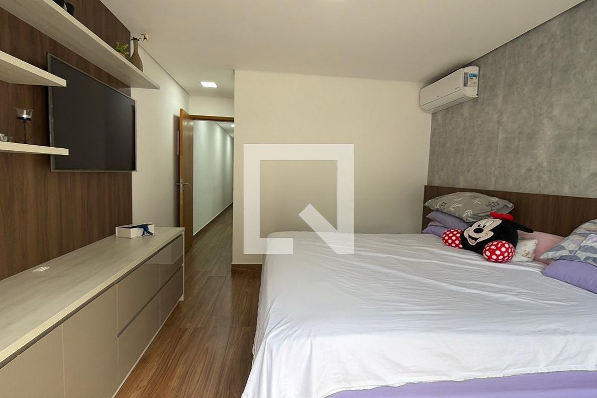 Casa, 3 quartos, 204 m² - Foto 16