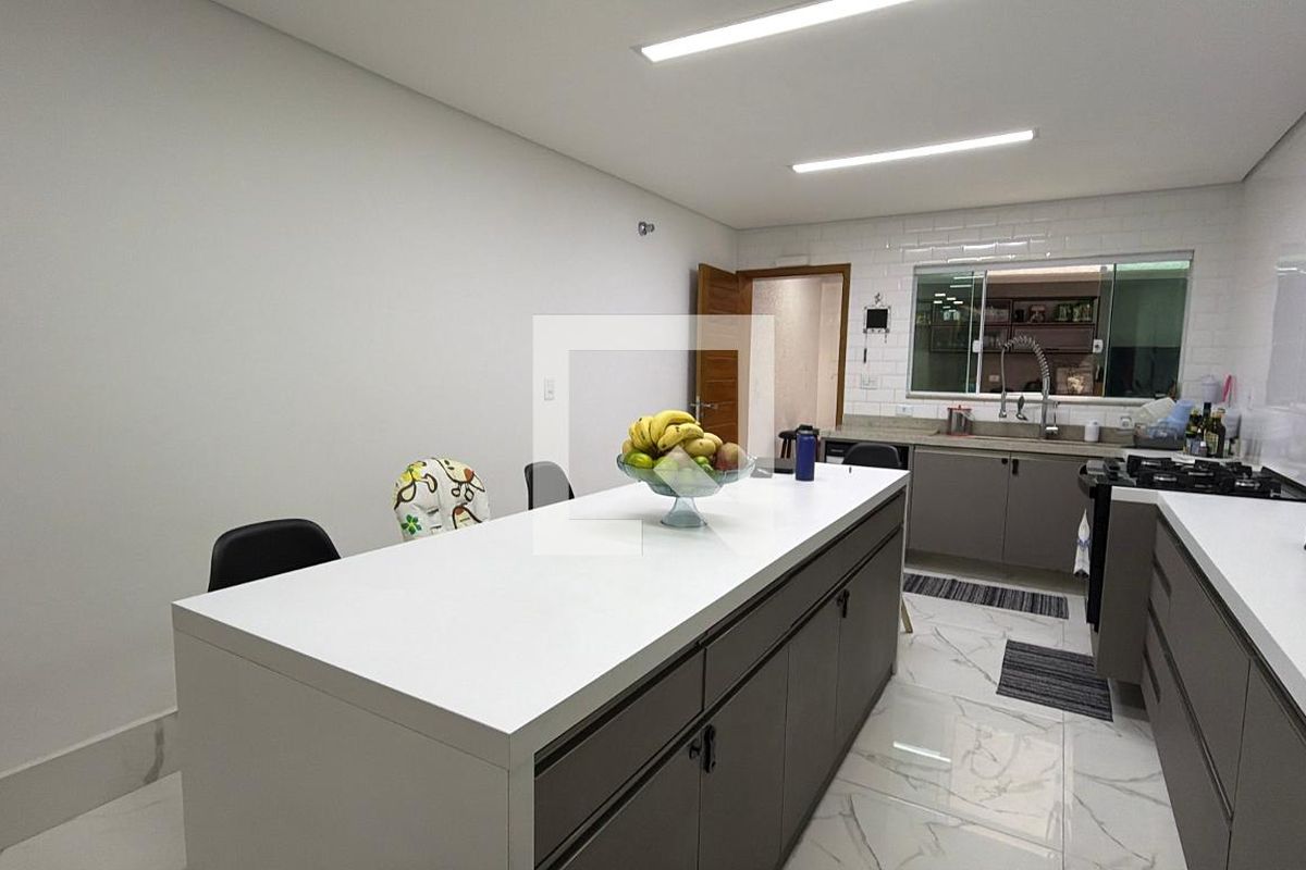 Casa, 3 quartos, 204 m² - Foto 61