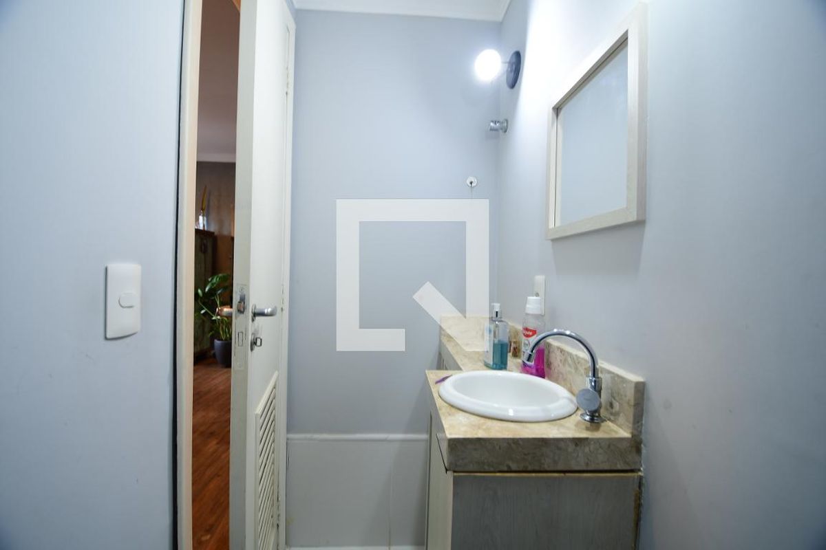 Casa à Venda - Lot. Alphaville Campinas, 3 Quartos,  120 m2 em , Campinas - sp | SoloBR