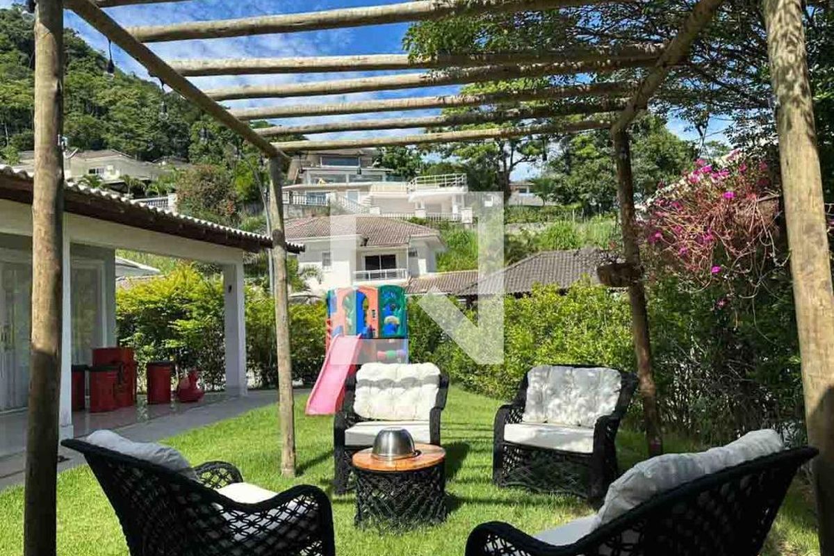 Casa, 4 quartos, 290 m² - Foto 24