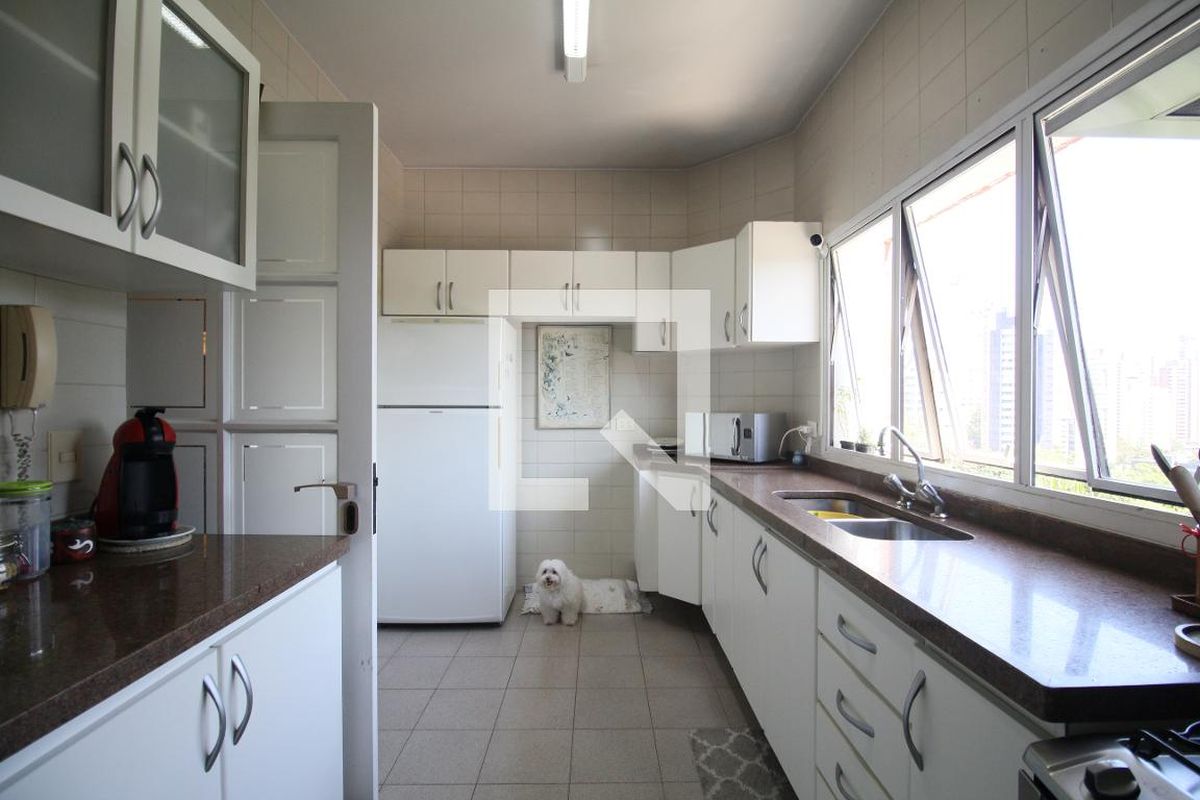 Apartamento, 3 quartos, 189 m² - Foto 82