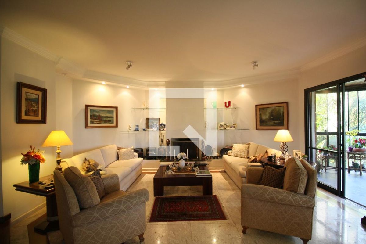 Apartamento, 3 quartos, 189 m² - Foto 2