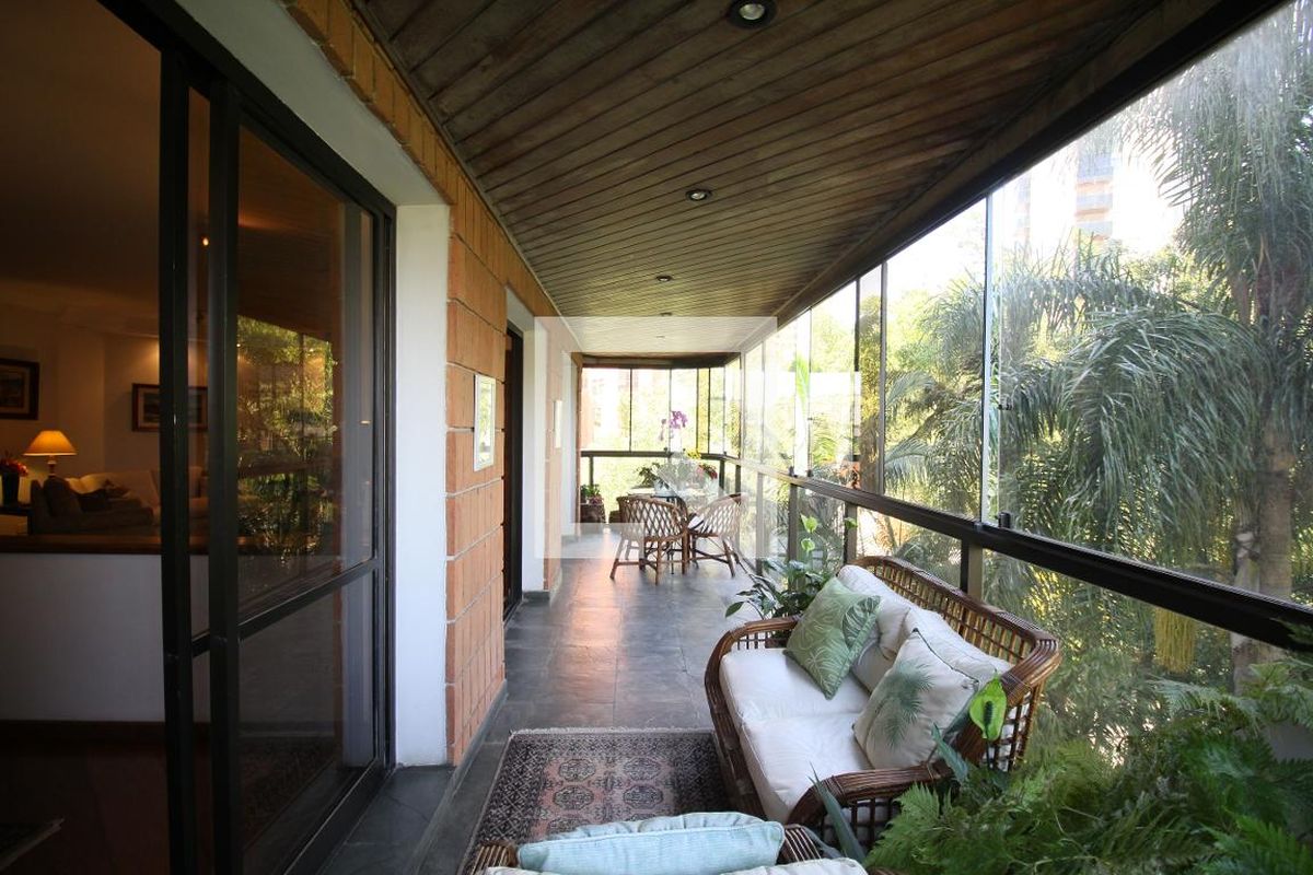 Apartamento, 3 quartos, 189 m² - Foto 28