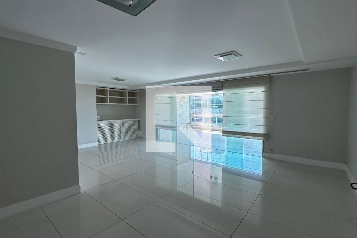 Apartamento, 3 quartos, 180 m² - Foto 2