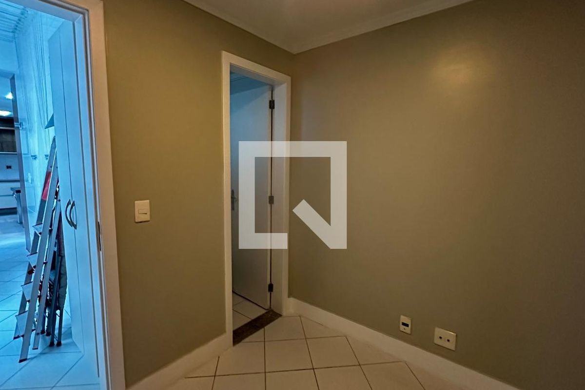 Apartamento, 3 quartos, 180 m² - Foto 86