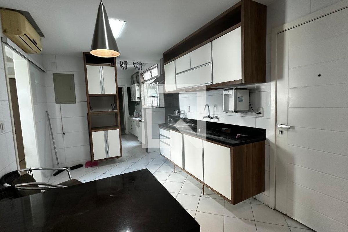 Apartamento, 3 quartos, 180 m² - Foto 72