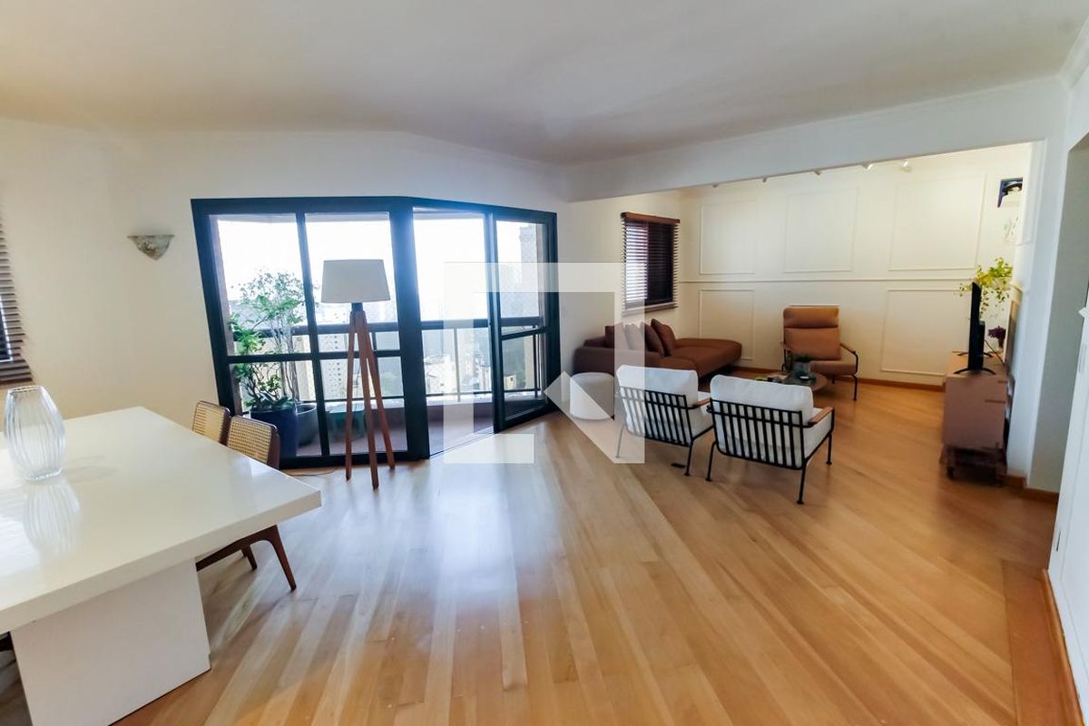Apartamento, 3 quartos, 146 m² - Foto 1