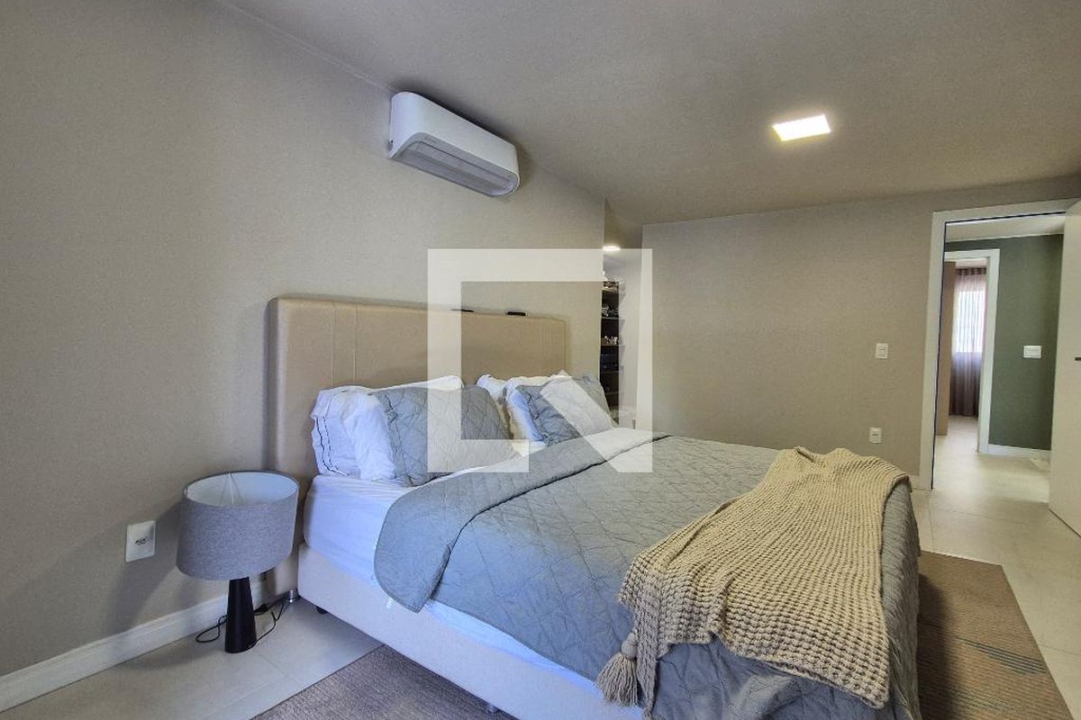 Casa, 3 quartos, 325 m² - Foto 58