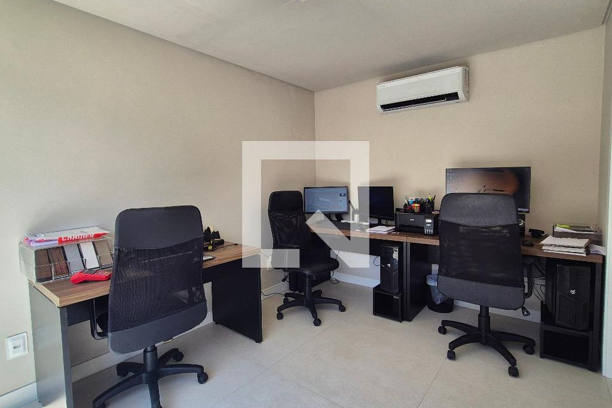 Casa, 3 quartos, 325 m² - Foto 88