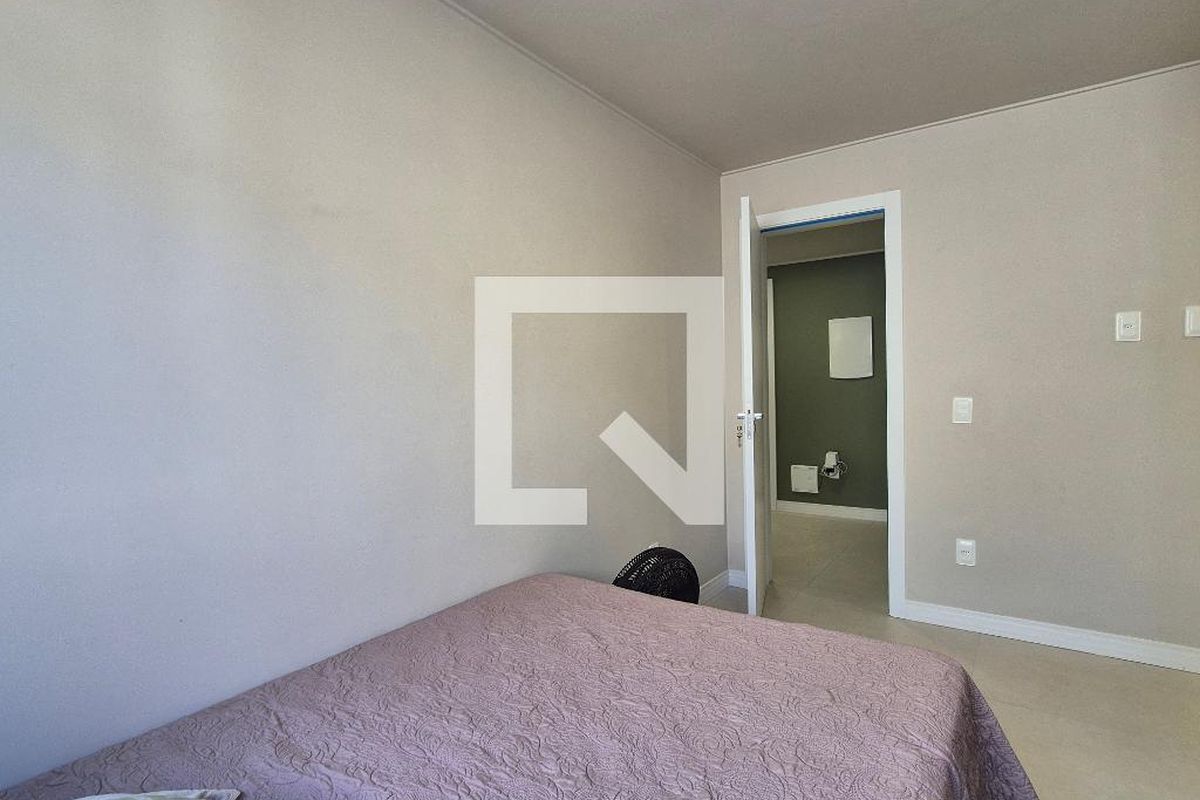 Casa, 3 quartos, 325 m² - Foto 40