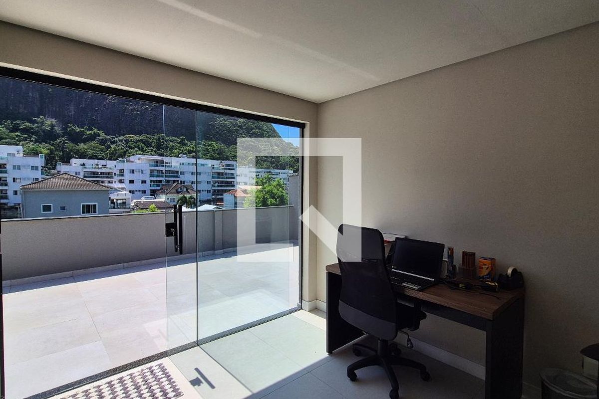 Casa, 3 quartos, 325 m² - Foto 92