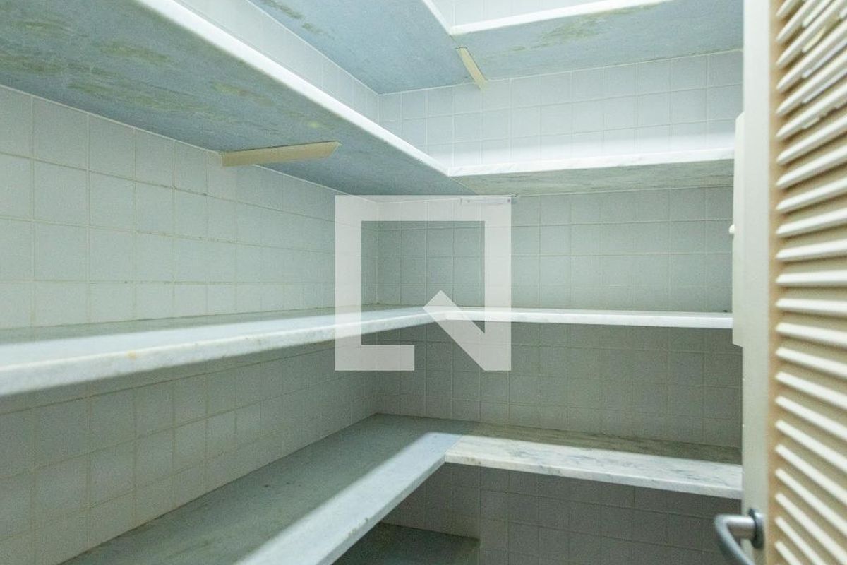 Apartamento à Venda - Cambuí, 3 Quartos,  160 m2 em , Campinas - sp | SoloBR