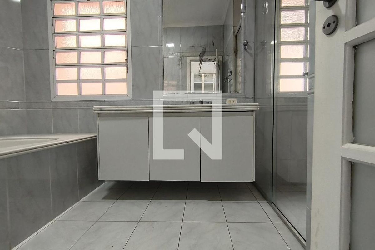 Casa, 3 quartos, 170 m² - Foto 47