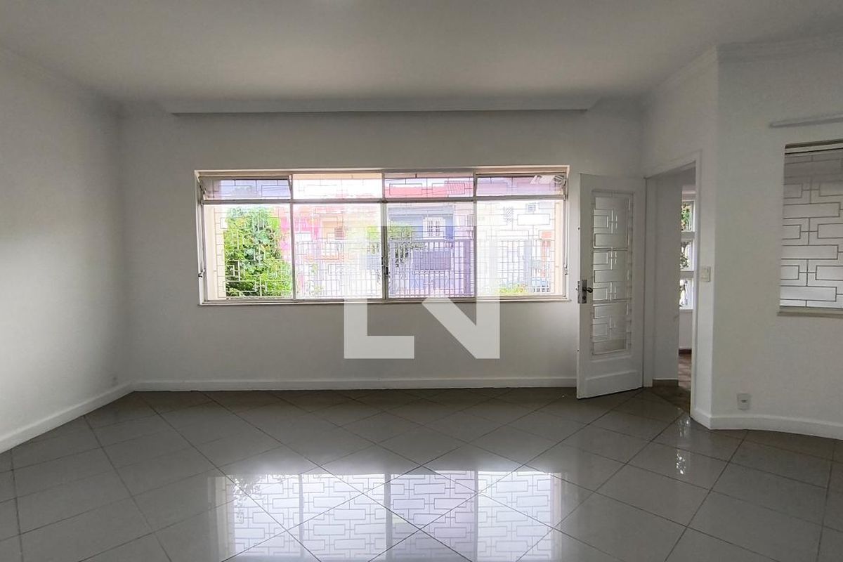 Casa, 3 quartos, 170 m² - Foto 1