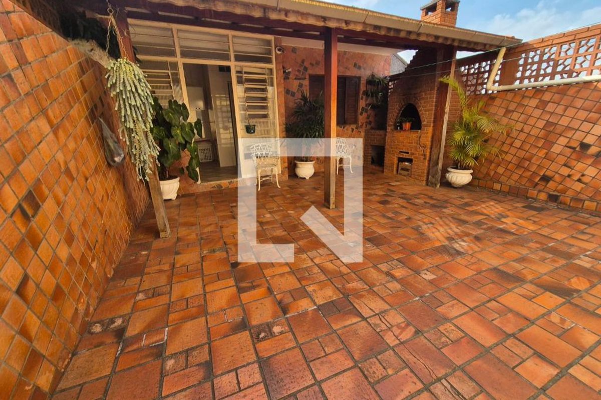 Casa, 4 quartos, 180 m² - Foto 62