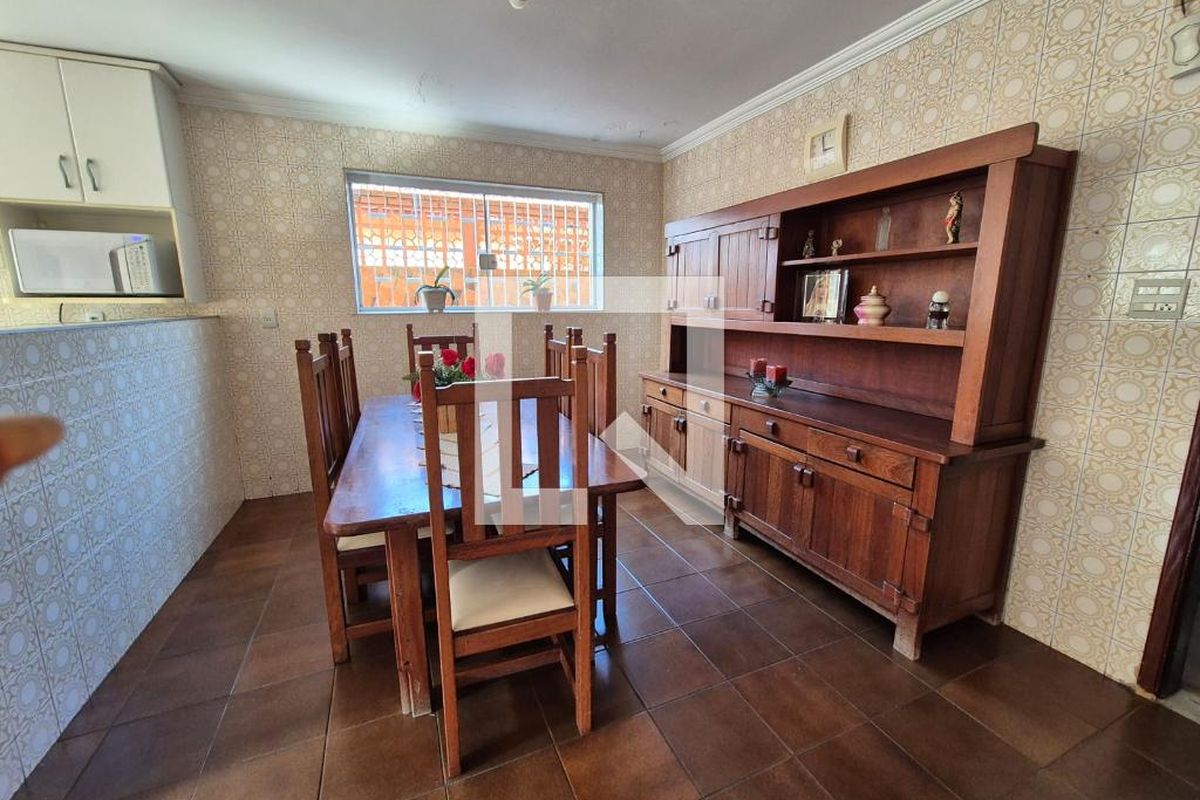 Casa, 4 quartos, 180 m² - Foto 44
