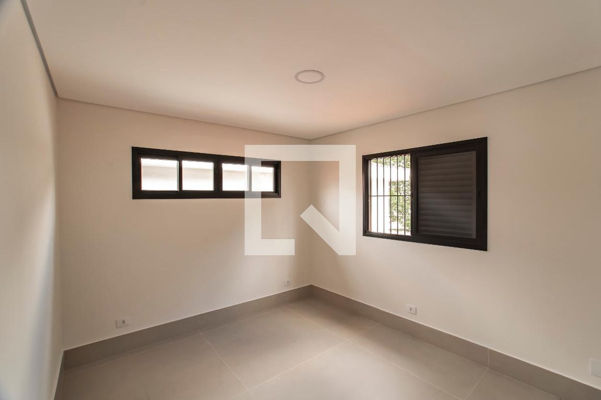 Casa, 4 quartos, 194 m² - Foto 38