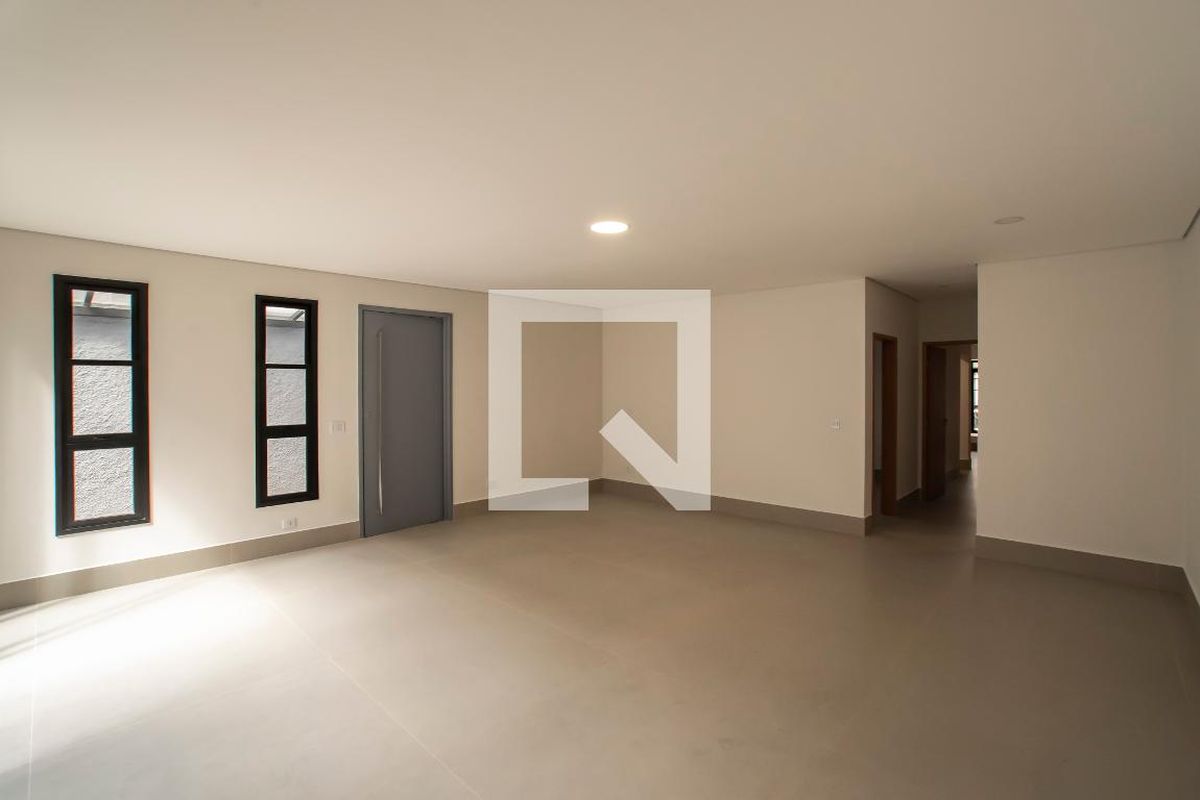 Casa, 4 quartos, 194 m² - Foto 2