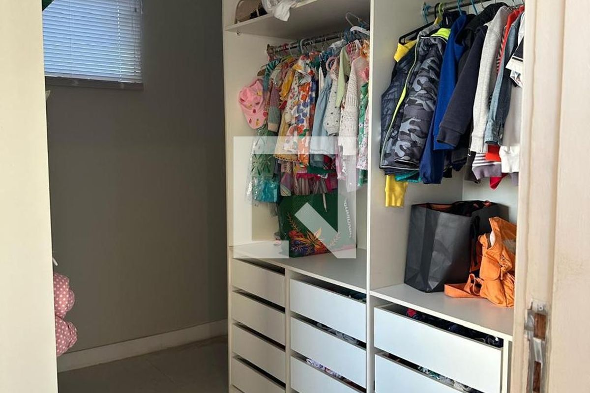 Casa, 4 quartos, 273 m² - Foto 48