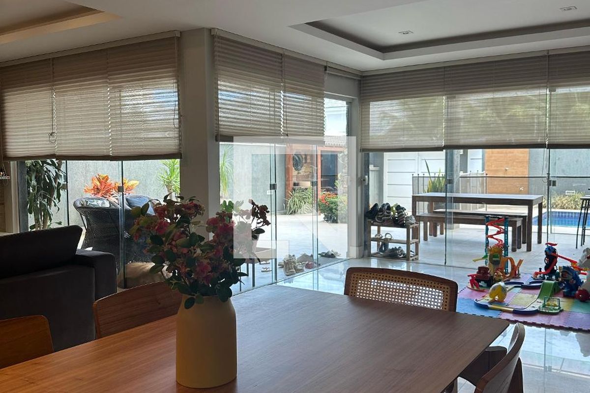 Casa, 4 quartos, 273 m² - Foto 18