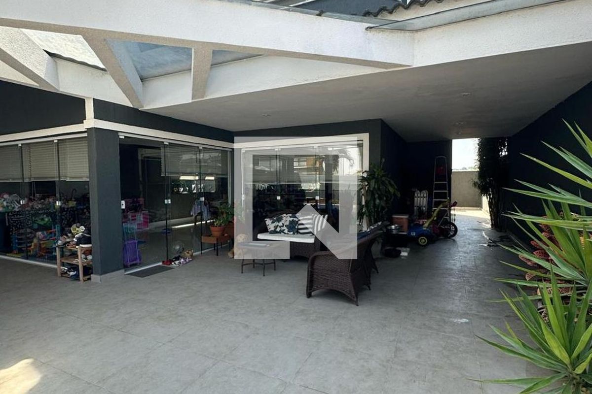 Casa, 4 quartos, 273 m² - Foto 100