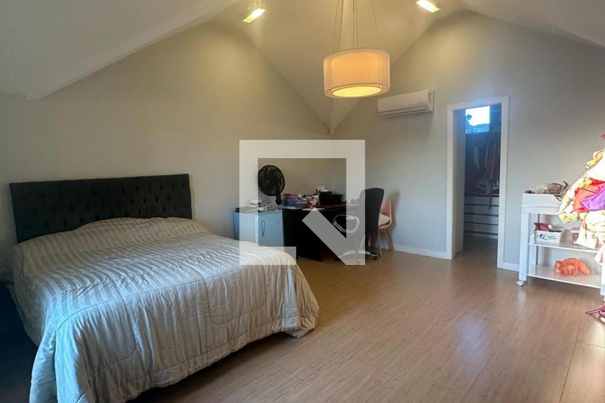 Casa, 4 quartos, 273 m² - Foto 22