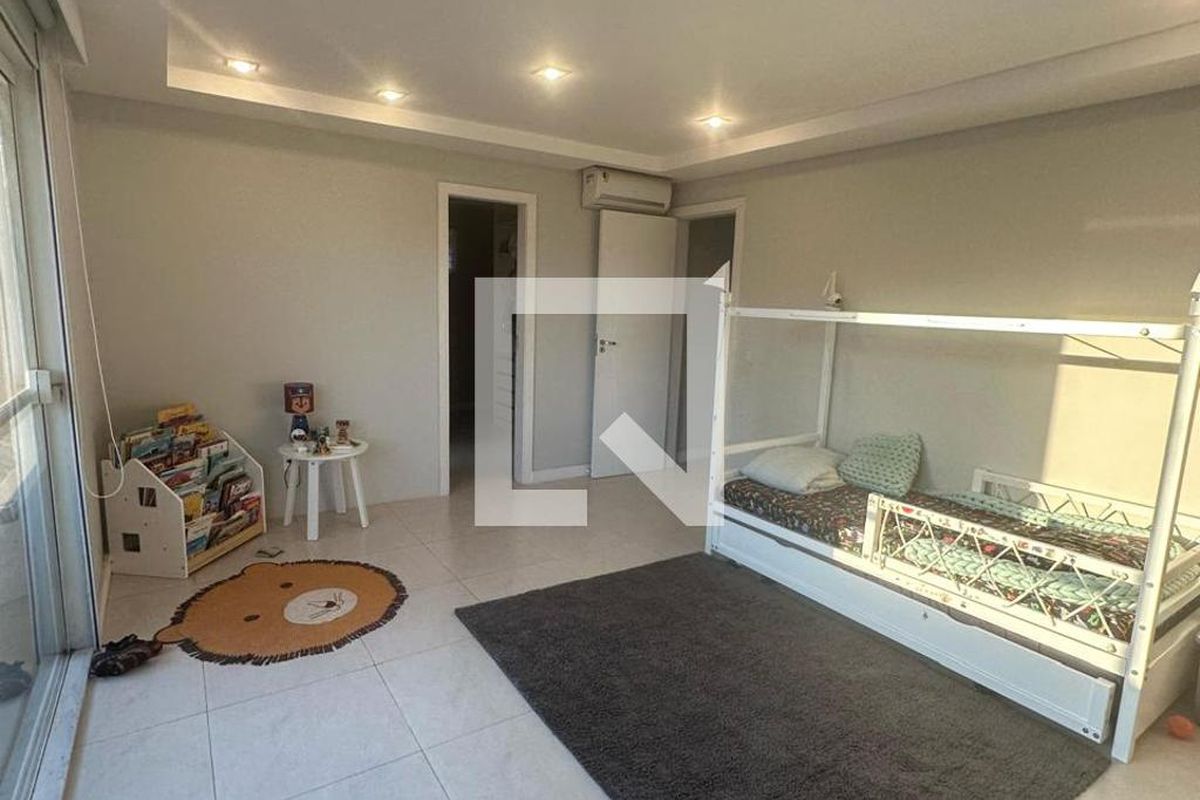 Casa, 4 quartos, 273 m² - Foto 34