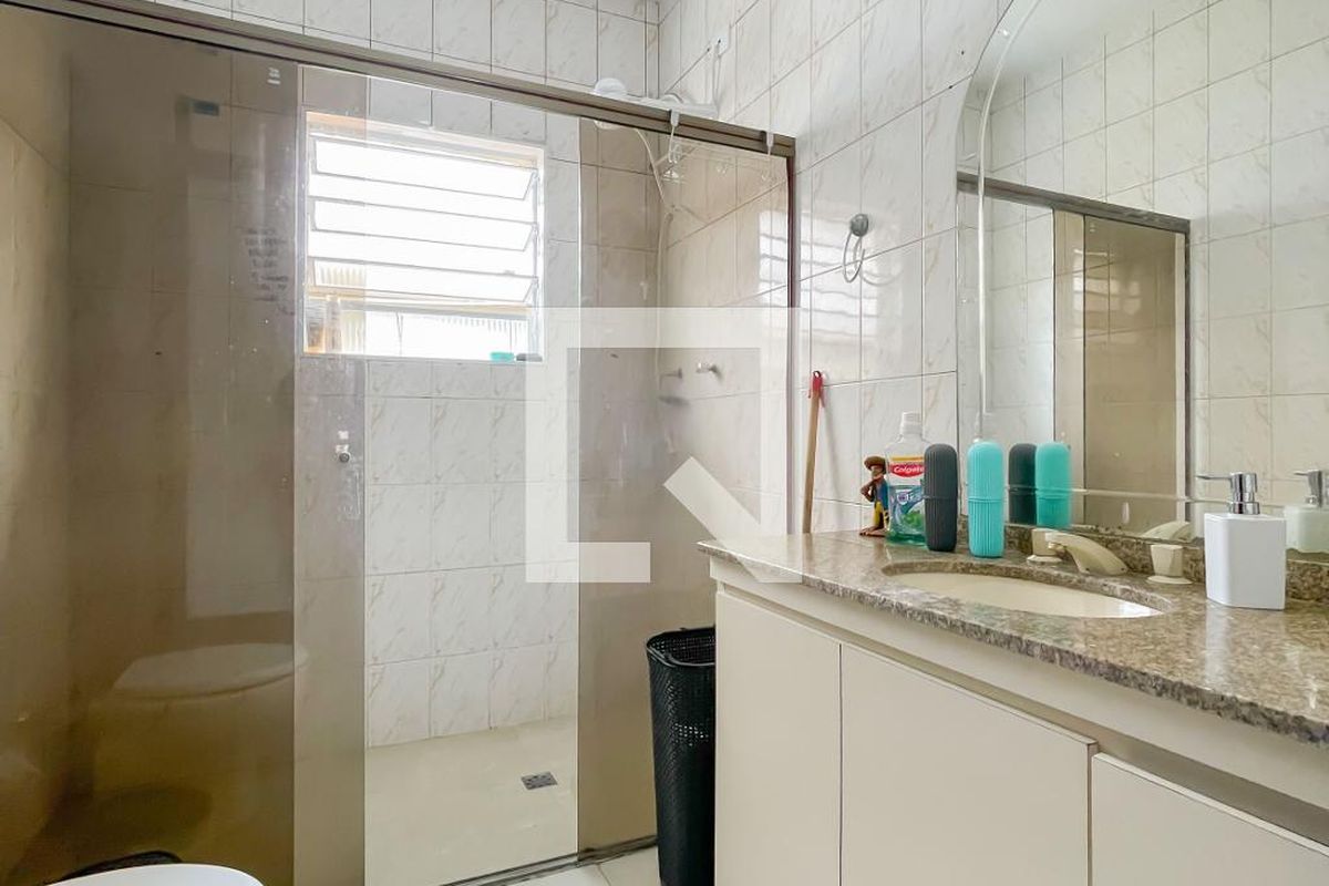 Casa, 3 quartos, 240 m² - Foto 50