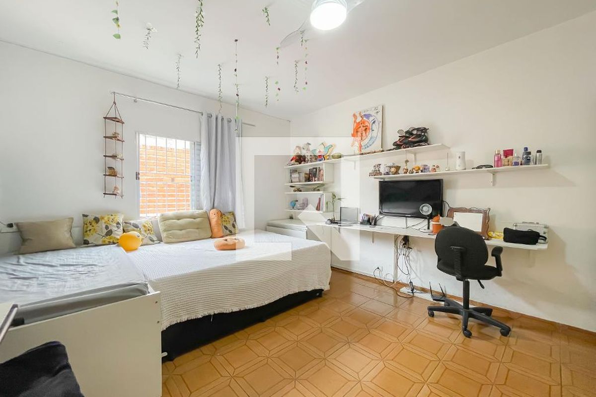 Casa, 3 quartos, 240 m² - Foto 34