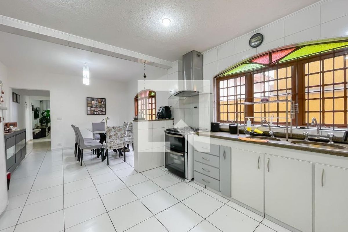 Casa, 3 quartos, 240 m² - Foto 60