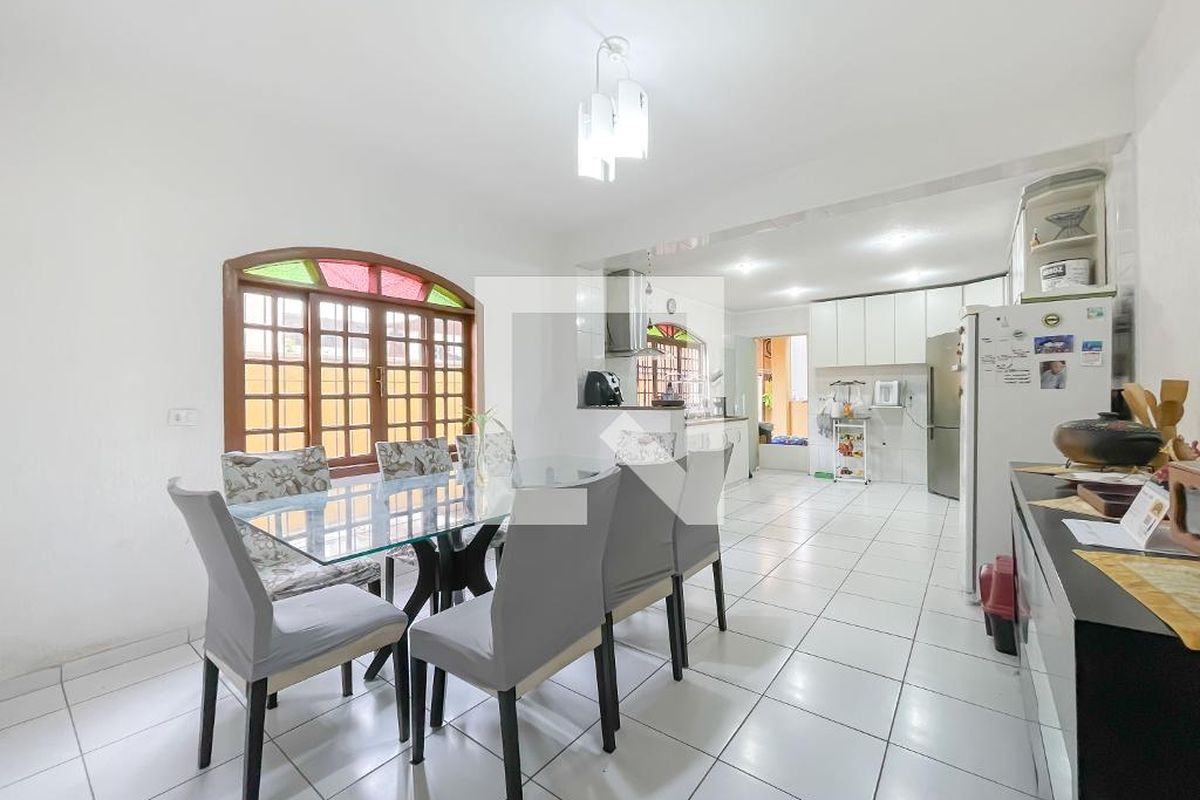 Casa, 3 quartos, 240 m² - Foto 52
