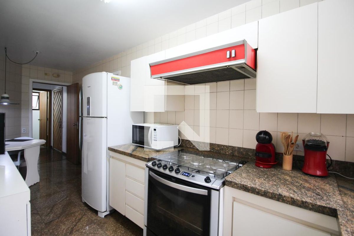 Apartamento, 3 quartos, 135 m² - Foto 89