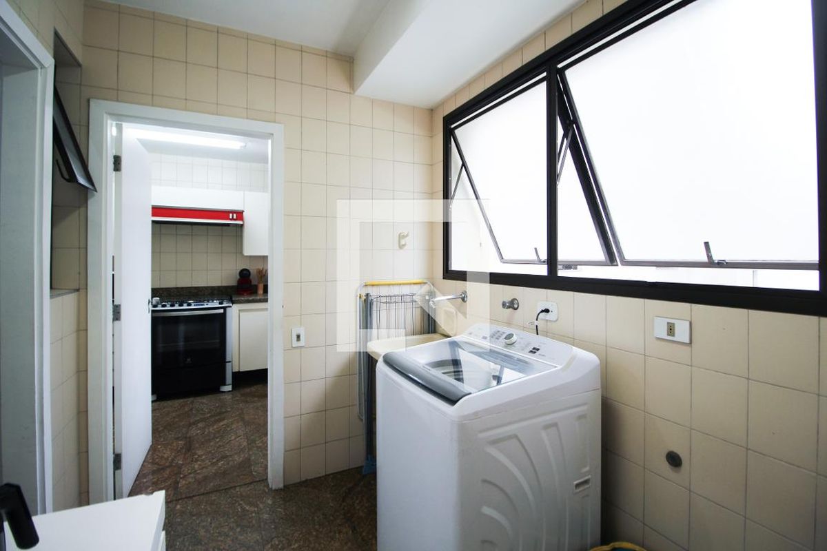 Apartamento, 3 quartos, 135 m² - Foto 99