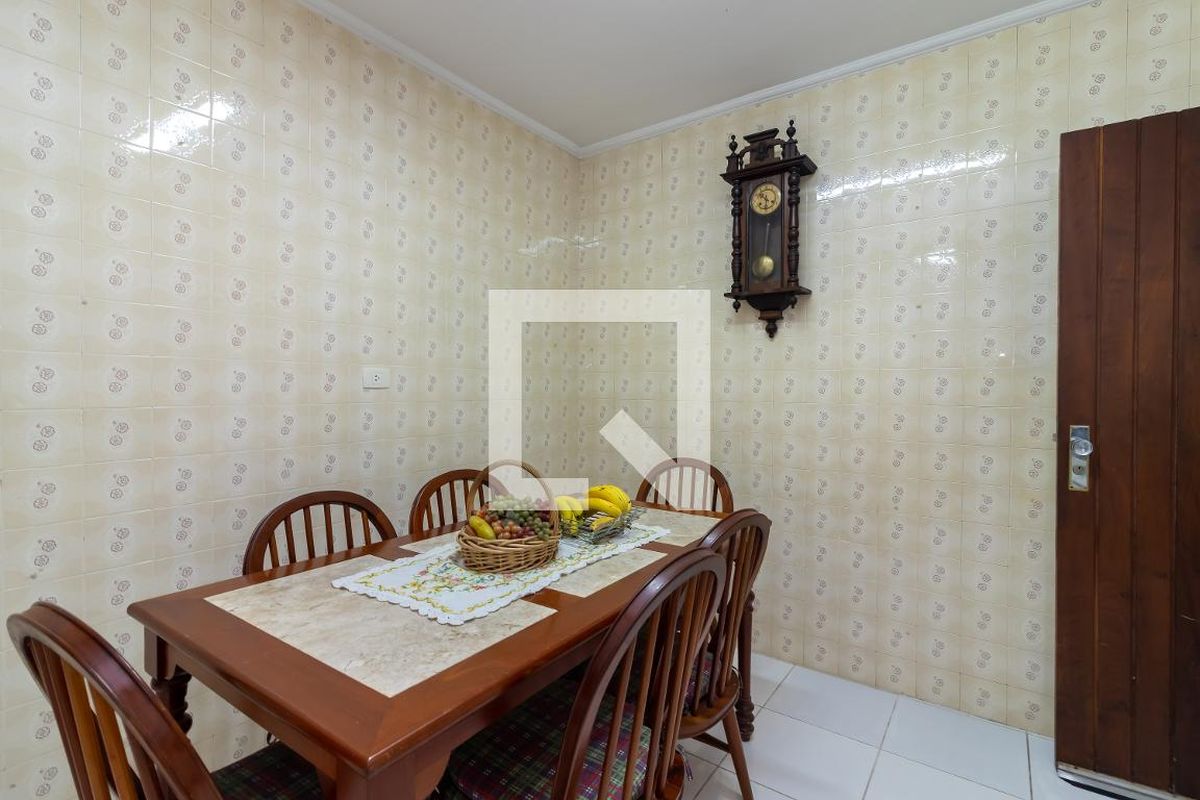 Casa, 3 quartos, 200 m² - Foto 84