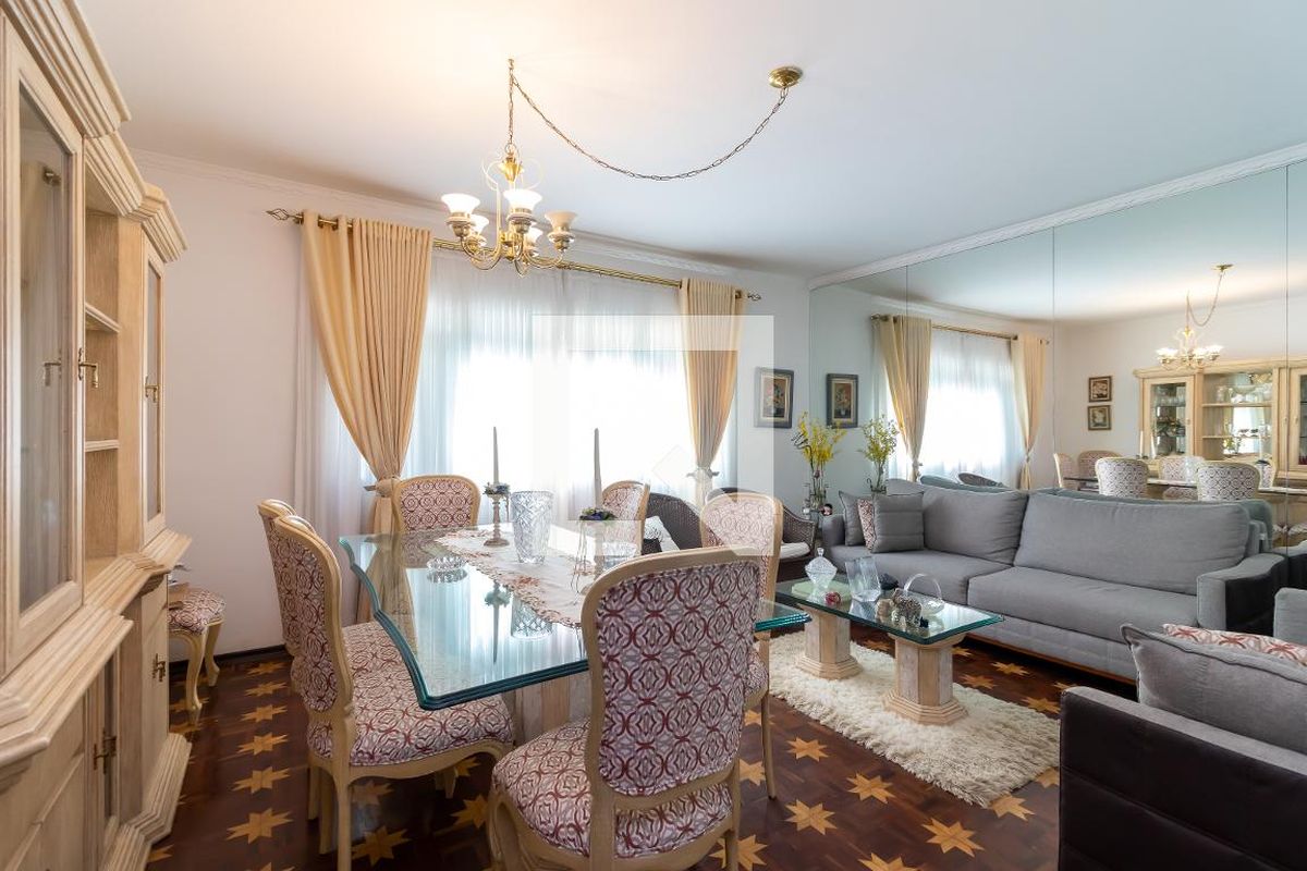 Casa, 3 quartos, 200 m² - Foto 2