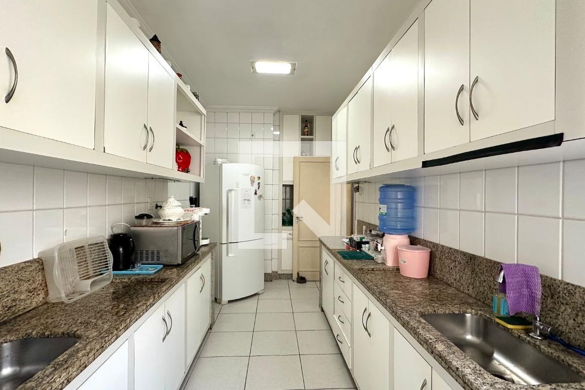 Apartamento, 3 quartos, 244 m² - Foto 47