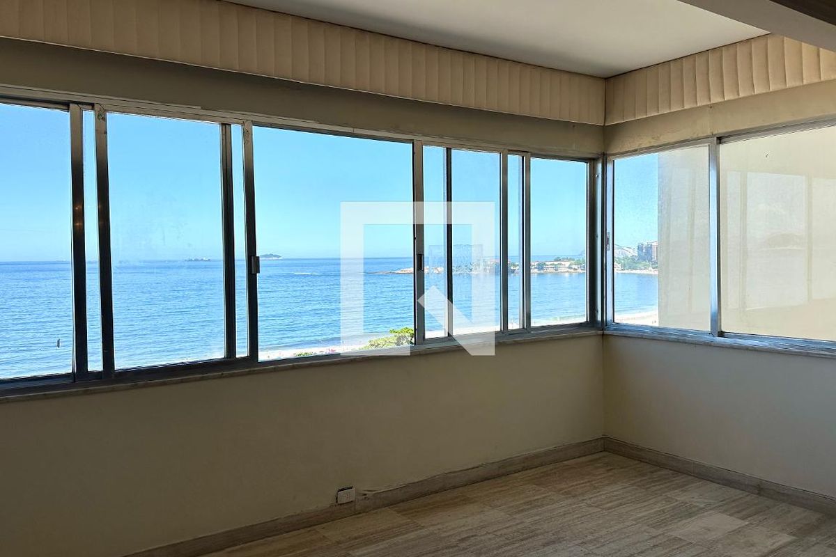 Apartamento, 3 quartos, 244 m² - Foto 14