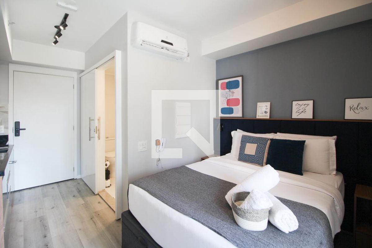 Apartamento, 1 quarto, 21 m² - Foto 2