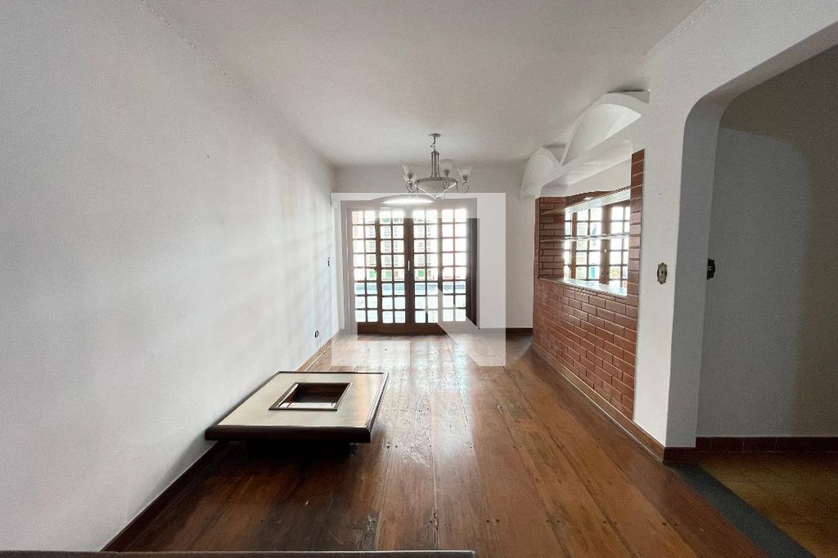 Casa, 4 quartos, 272 m² - Foto 2
