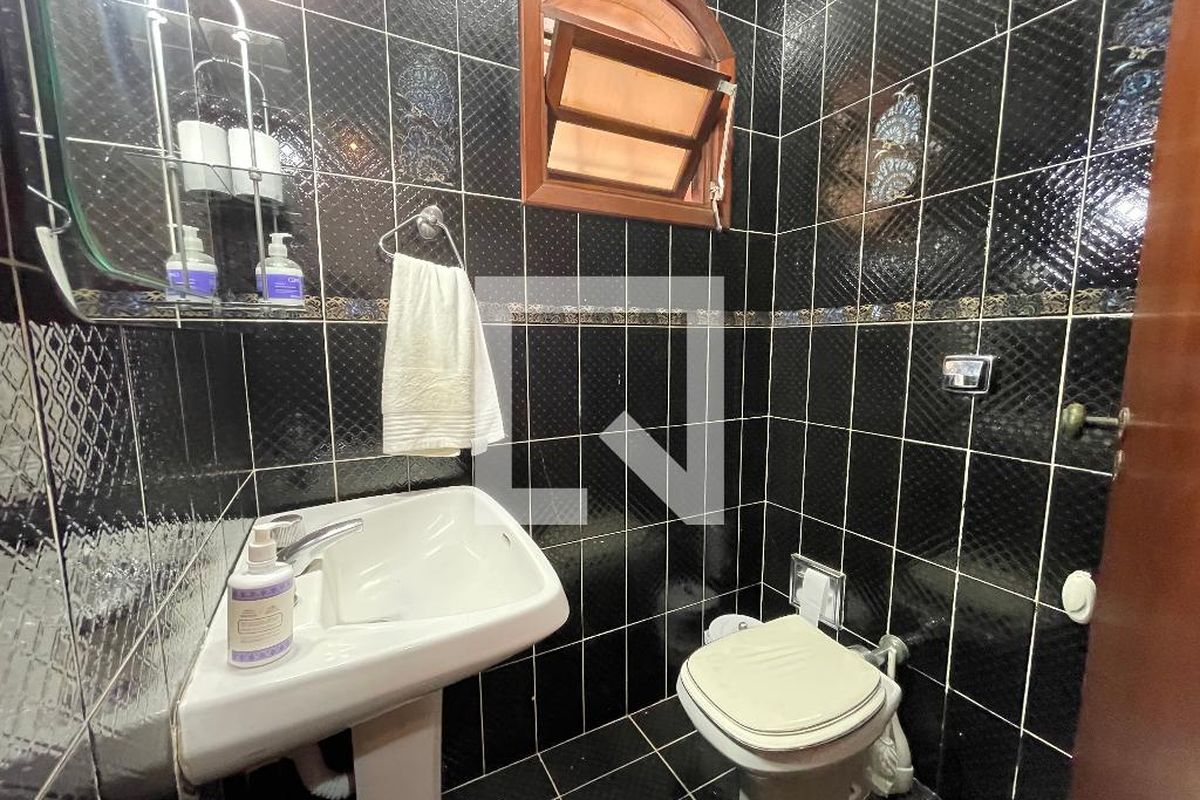 Casa, 4 quartos, 272 m² - Foto 62