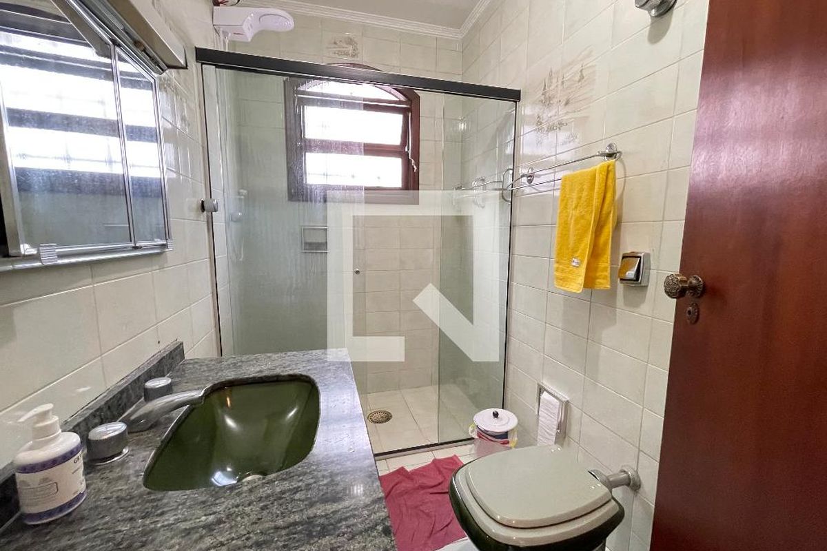 Casa, 4 quartos, 272 m² - Foto 50