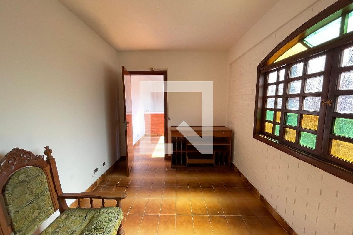 Casa, 4 quartos, 272 m² - Foto 44