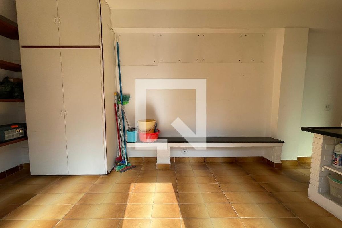 Casa, 4 quartos, 272 m² - Foto 80