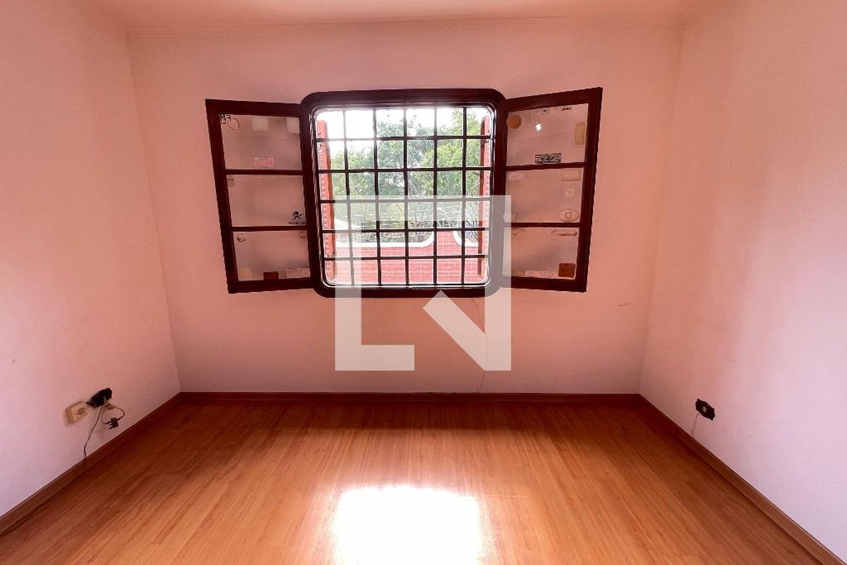 Casa, 4 quartos, 272 m² - Foto 37